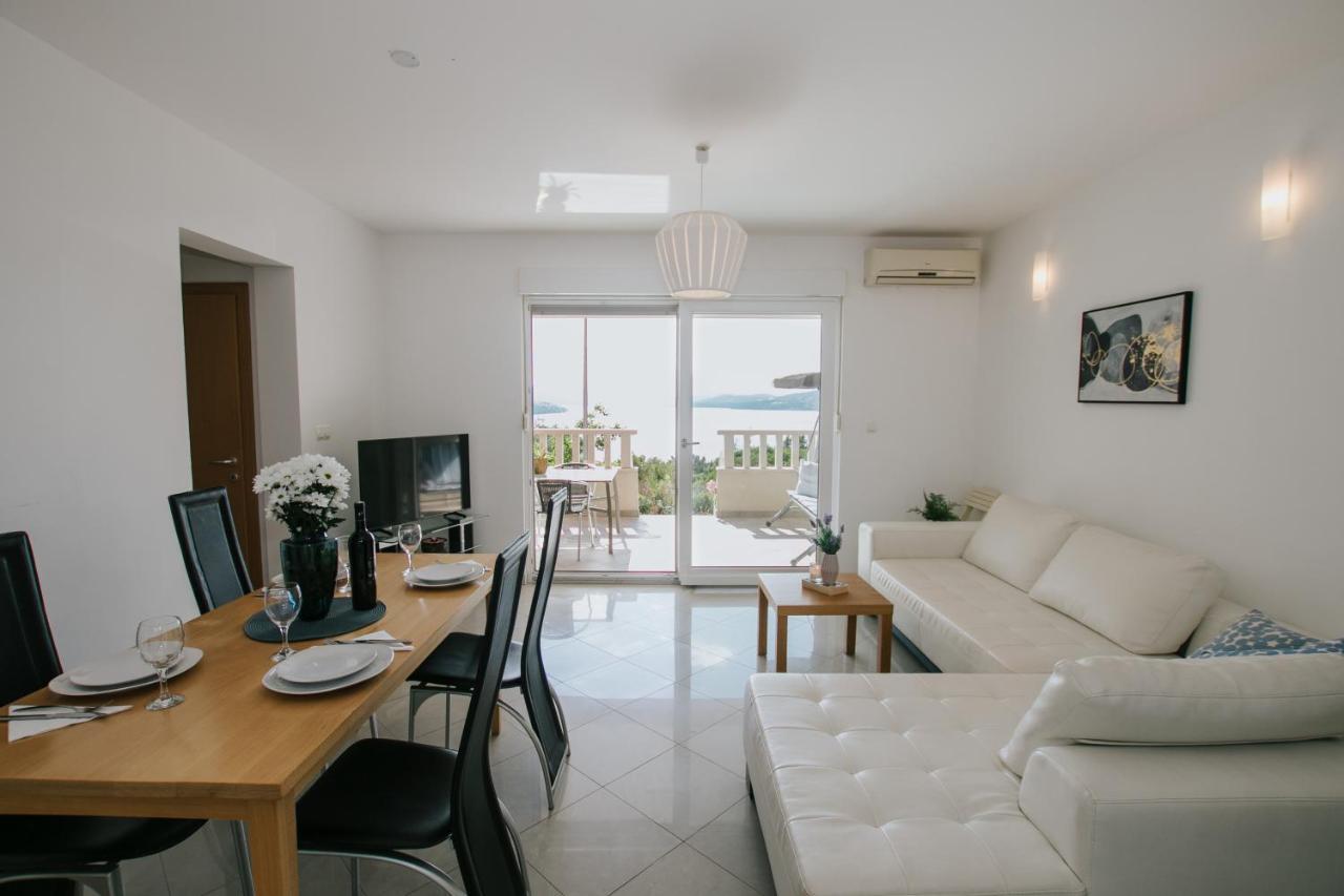 Appartamento Apartman Sunny Traù Esterno foto