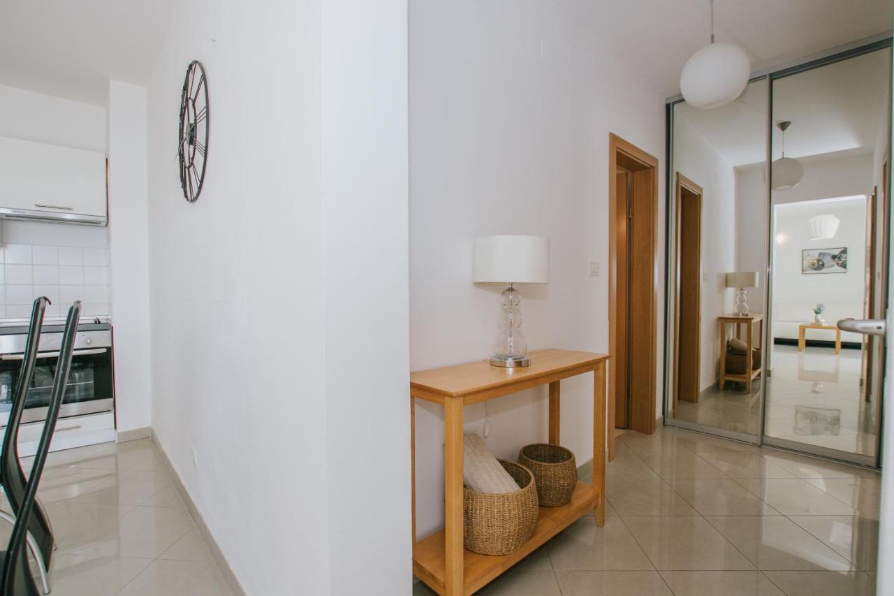 Appartamento Apartman Sunny Traù Esterno foto