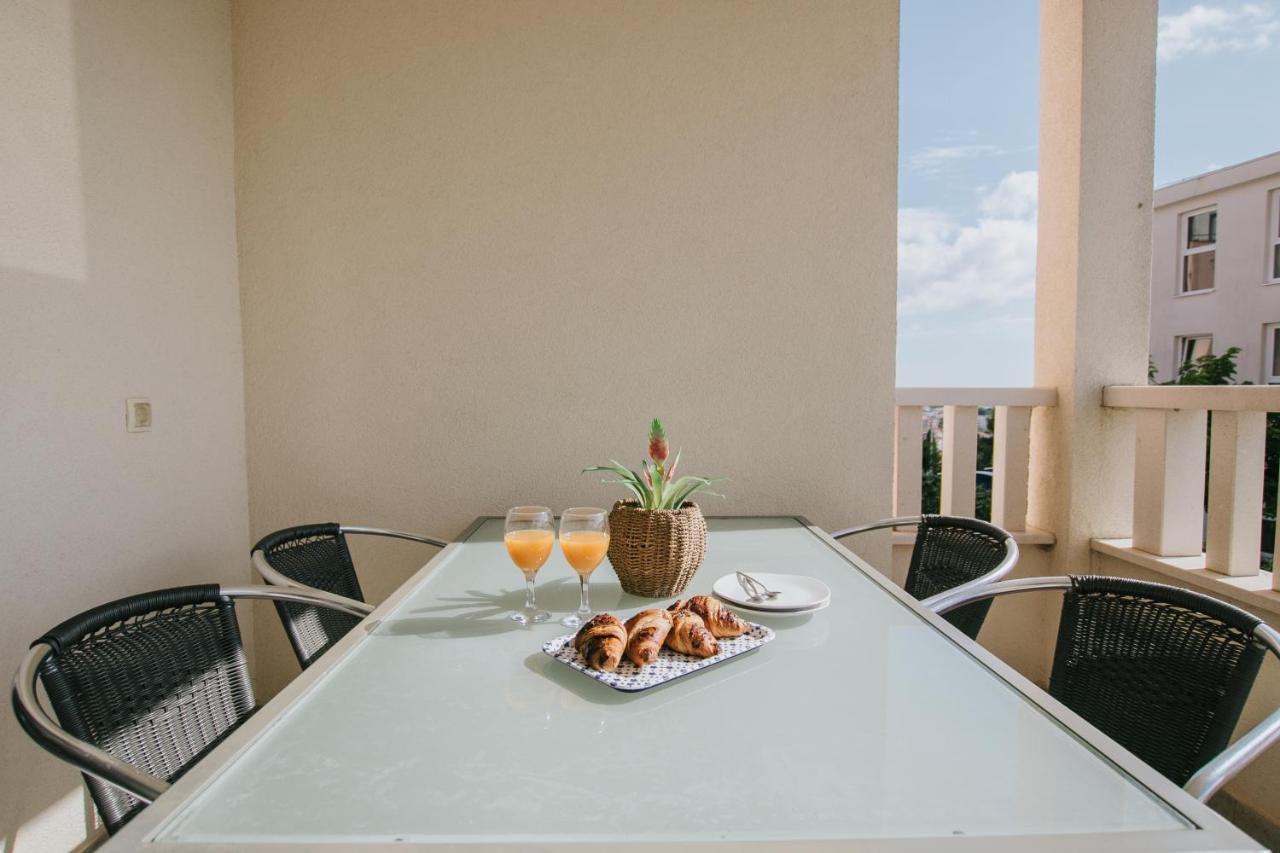 Appartamento Apartman Sunny Traù Esterno foto